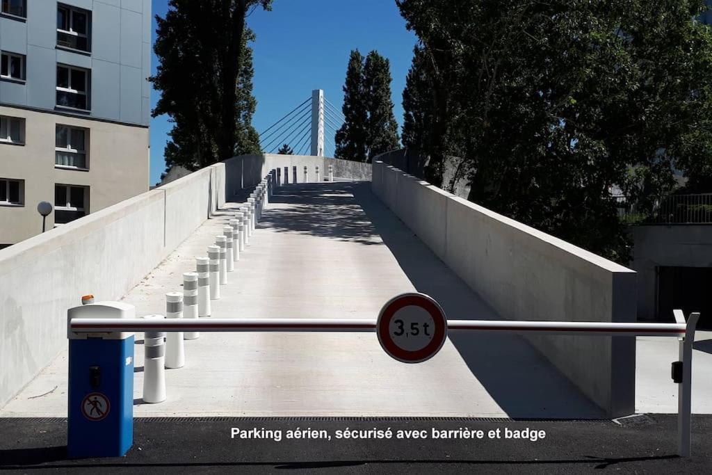 Ile De Nantes, 4 Personnes, Parking Inclus Apartment Exterior foto